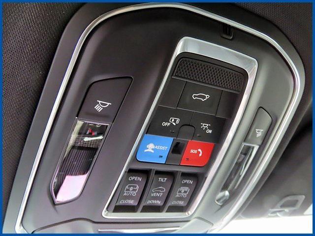 new 2025 Jeep Grand Cherokee car, priced at $46,510
