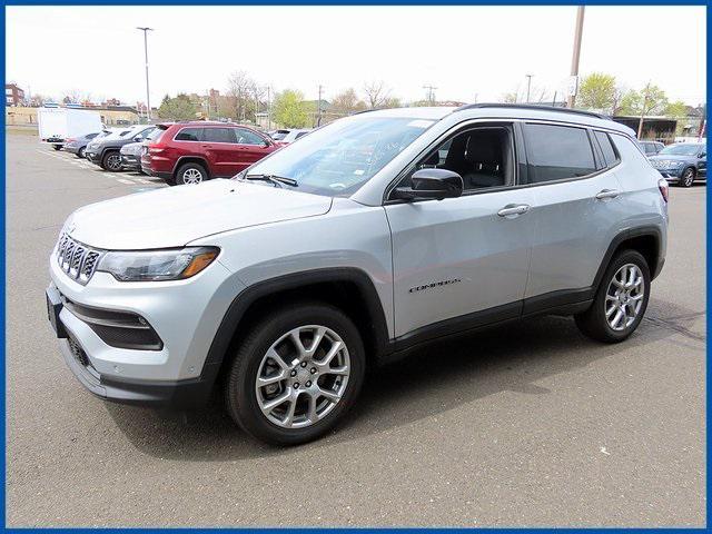 new 2024 Jeep Compass car, priced at $39,935