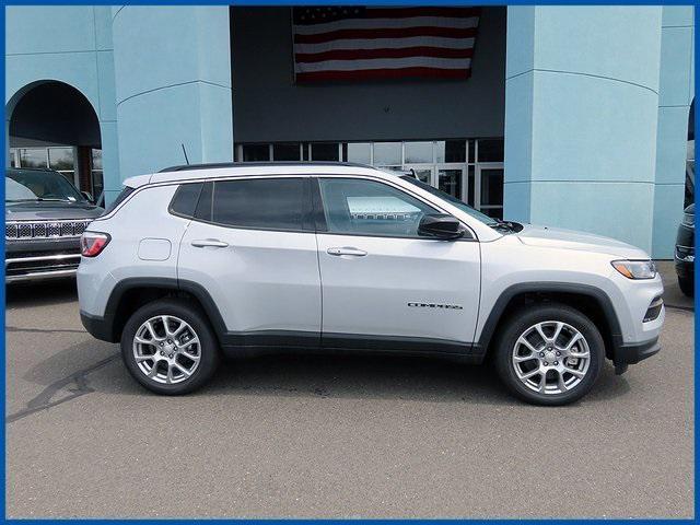 new 2024 Jeep Compass car, priced at $37,935