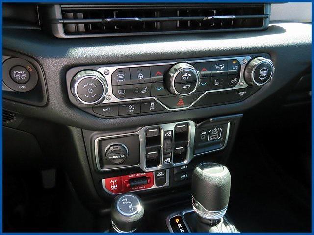 new 2025 Jeep Wrangler car, priced at $54,275