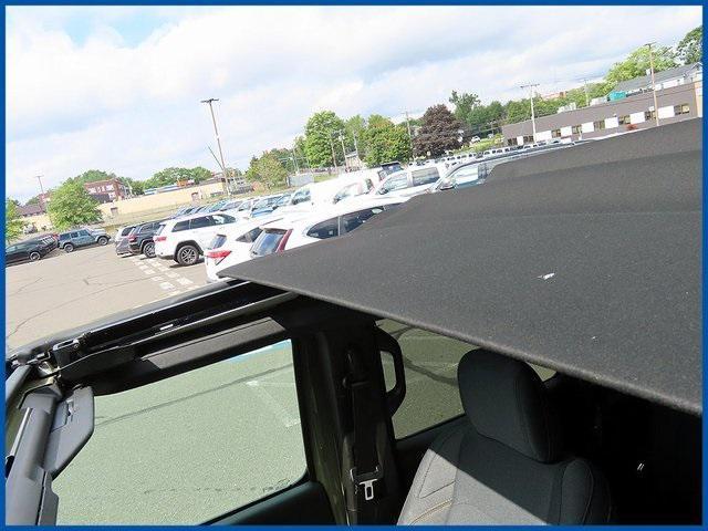 new 2025 Jeep Wrangler car, priced at $57,270