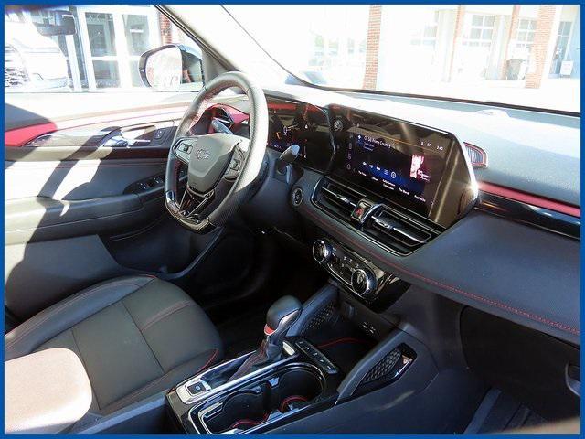 used 2025 Chevrolet TrailBlazer car, priced at $26,987
