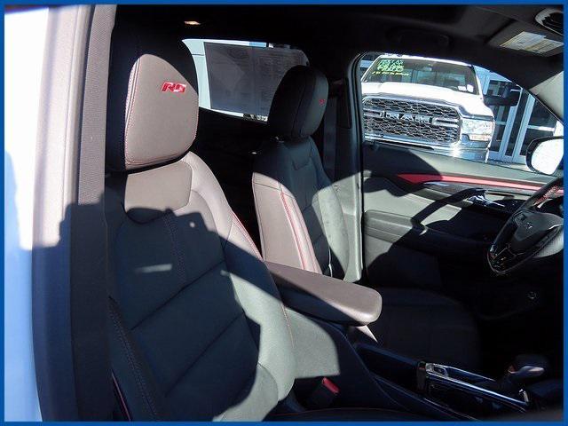 used 2025 Chevrolet TrailBlazer car, priced at $26,987