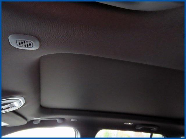 new 2025 Jeep Grand Cherokee car, priced at $47,985