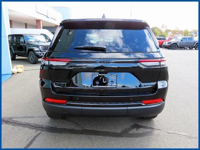 new 2025 Jeep Grand Cherokee car, priced at $47,985