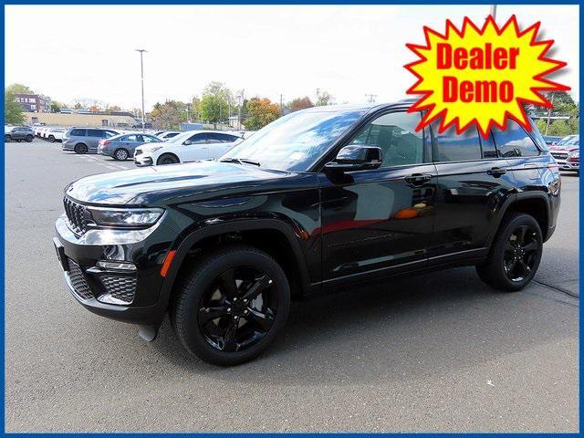 new 2025 Jeep Grand Cherokee car, priced at $45,834