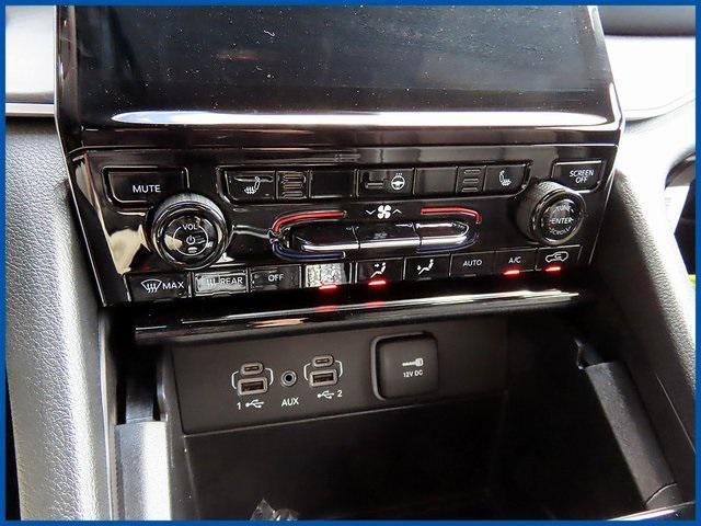 new 2025 Jeep Grand Cherokee car, priced at $47,985