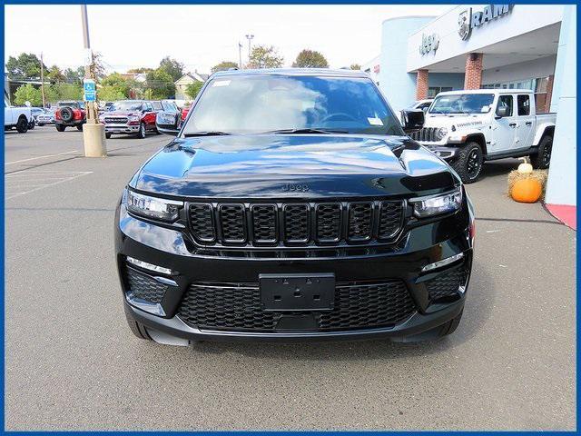 new 2025 Jeep Grand Cherokee car, priced at $47,985