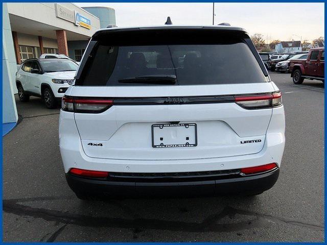 new 2025 Jeep Grand Cherokee car, priced at $44,907