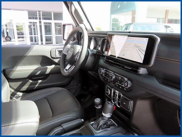 new 2025 Jeep Wrangler car, priced at $61,120