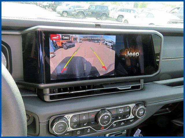 new 2025 Jeep Wrangler car, priced at $61,120