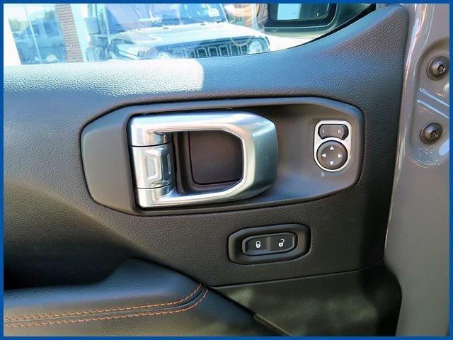 used 2021 Jeep Gladiator car, priced at $38,987