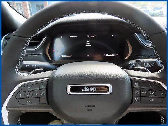 new 2025 Jeep Grand Cherokee car, priced at $47,985