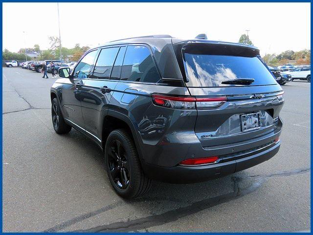 new 2025 Jeep Grand Cherokee car, priced at $47,985