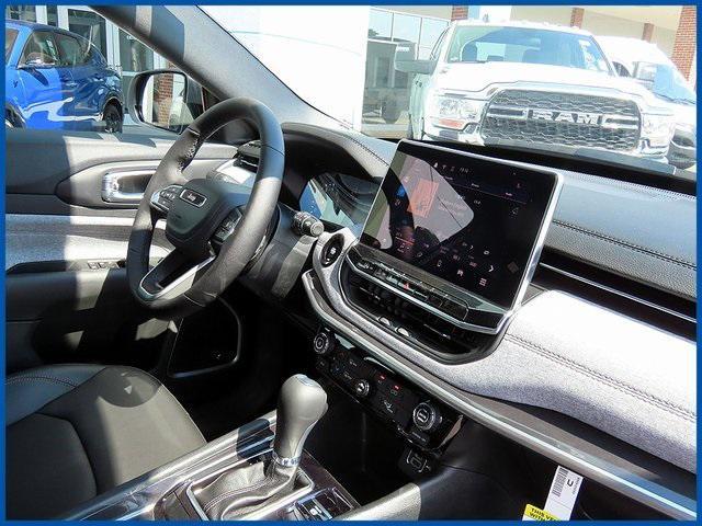 new 2024 Jeep Compass car, priced at $30,860