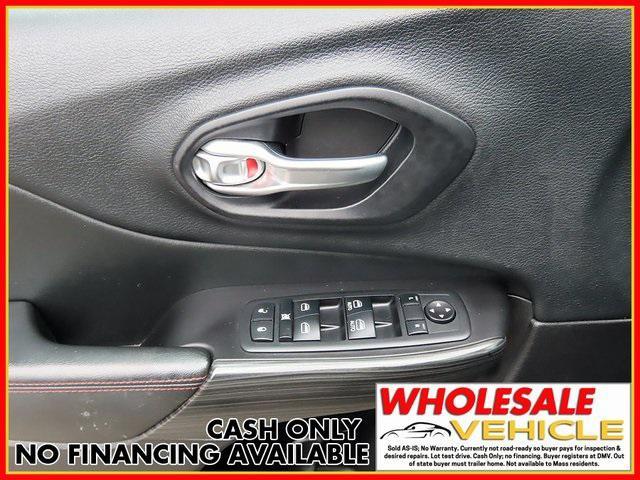 used 2015 Jeep Cherokee car, priced at $7,299