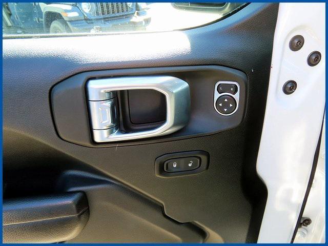 used 2021 Jeep Wrangler Unlimited car, priced at $31,987