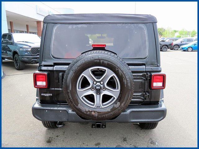 used 2022 Jeep Wrangler Unlimited car, priced at $31,522