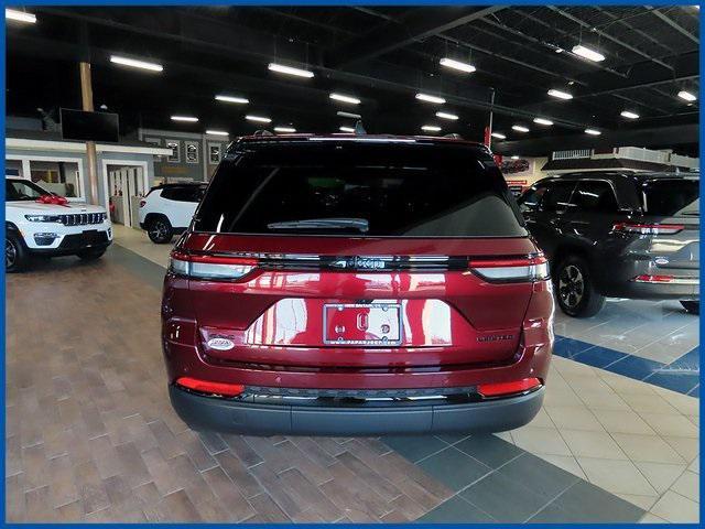 new 2025 Jeep Grand Cherokee car, priced at $44,921