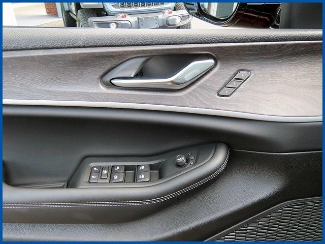 new 2025 Jeep Grand Cherokee L car, priced at $50,335