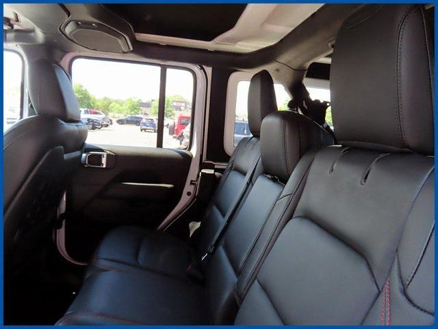 used 2019 Jeep Wrangler Unlimited car, priced at $33,987
