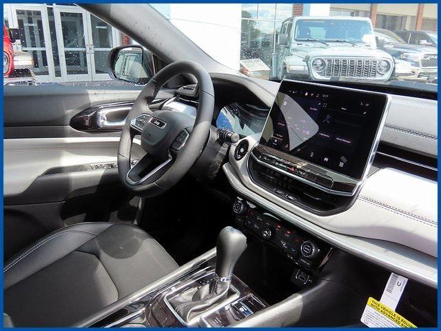 new 2025 Jeep Compass car, priced at $31,335