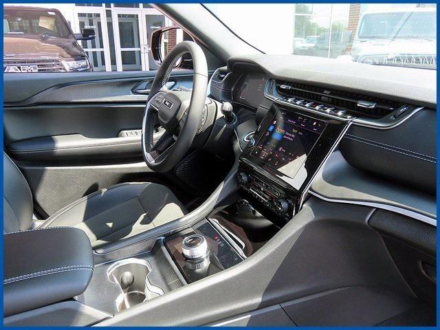new 2025 Jeep Grand Cherokee L car, priced at $44,230