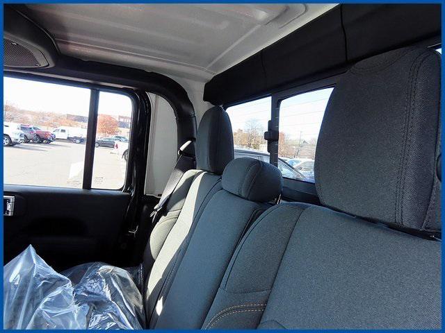 new 2026 Jeep Gladiator car, priced at $53,260