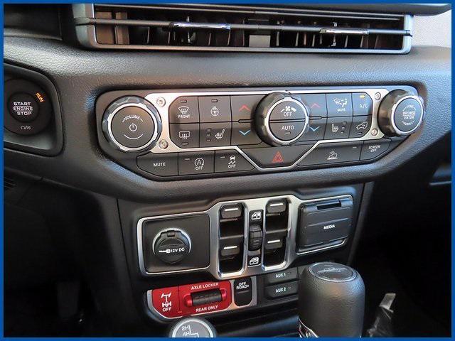 new 2026 Jeep Gladiator car, priced at $53,260