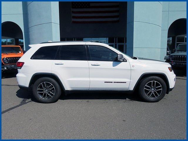 used 2017 Jeep Grand Cherokee car, priced at $20,987