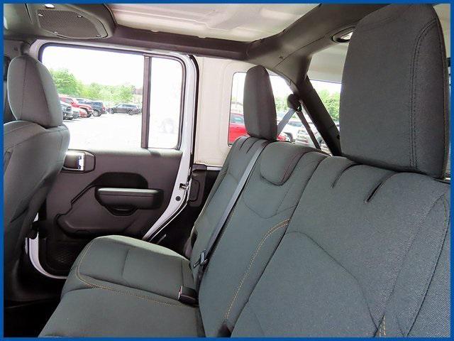 new 2025 Jeep Wrangler car, priced at $51,480