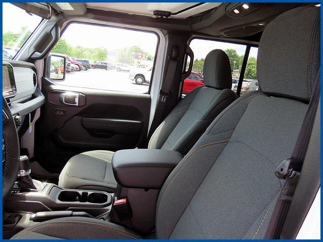 new 2025 Jeep Wrangler car, priced at $51,480