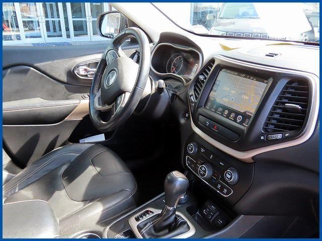 used 2018 Jeep Cherokee car, priced at $13,987