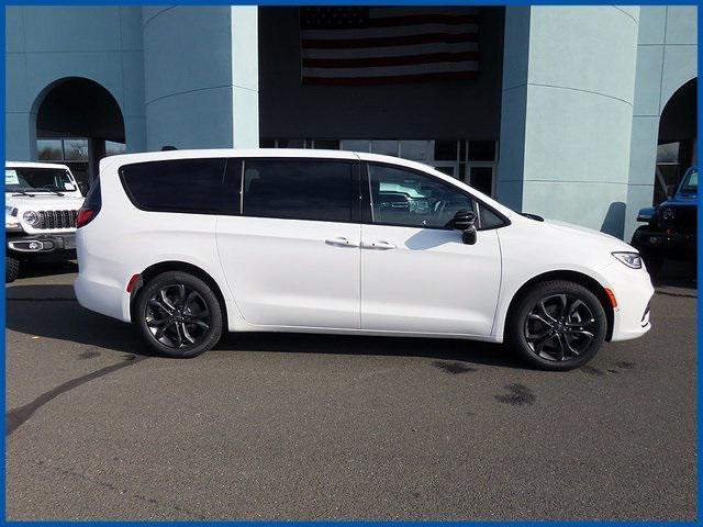new 2026 Chrysler Pacifica car, priced at $50,560