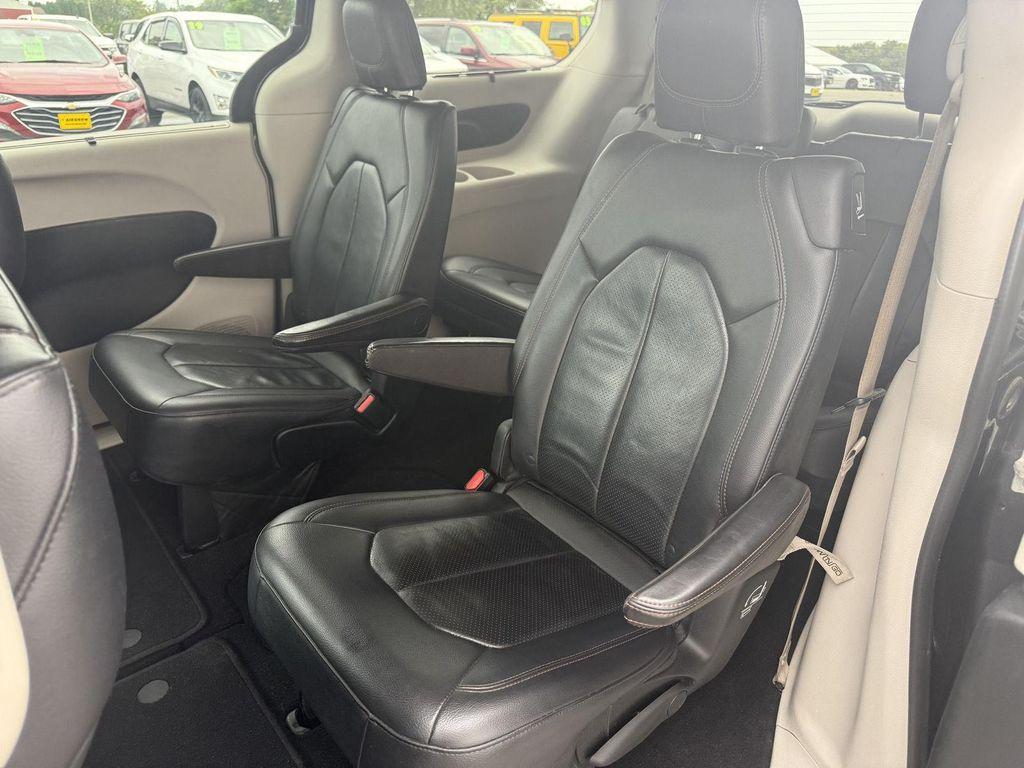 used 2018 Chrysler Pacifica car, priced at $13,699