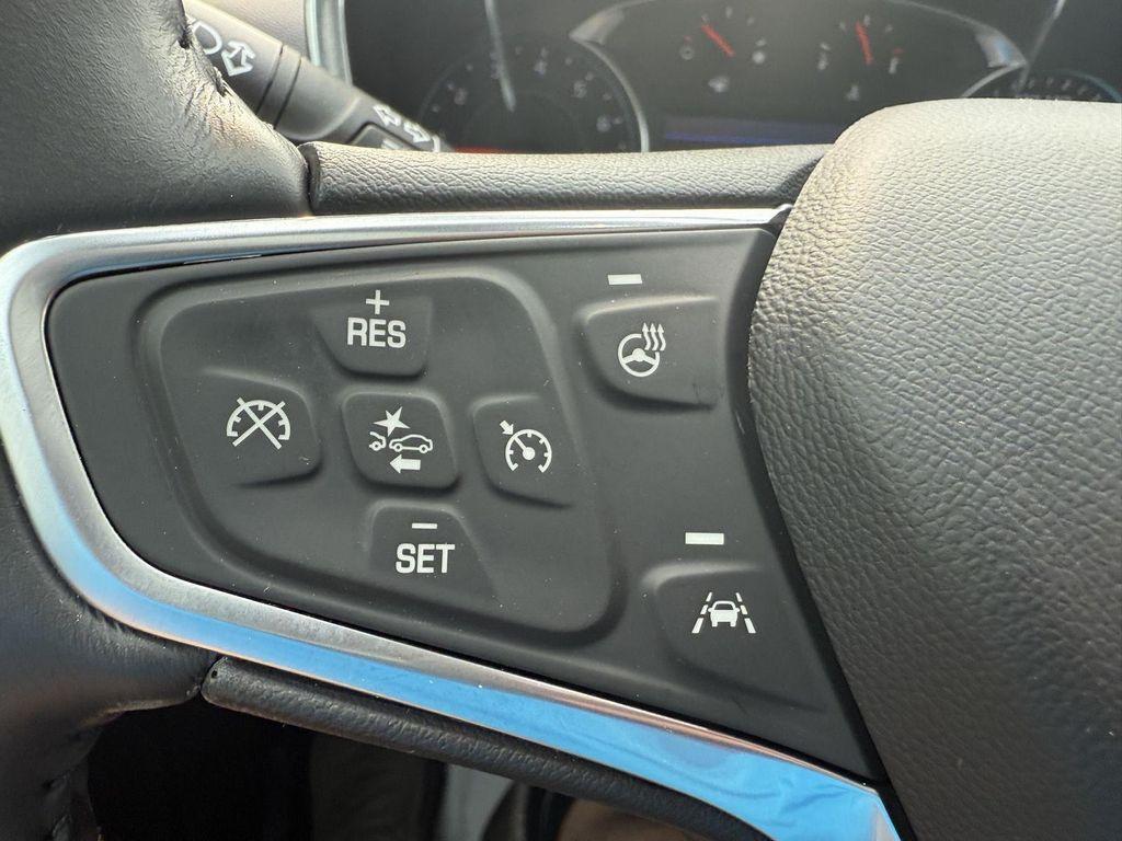 used 2022 Chevrolet Equinox car, priced at $22,999