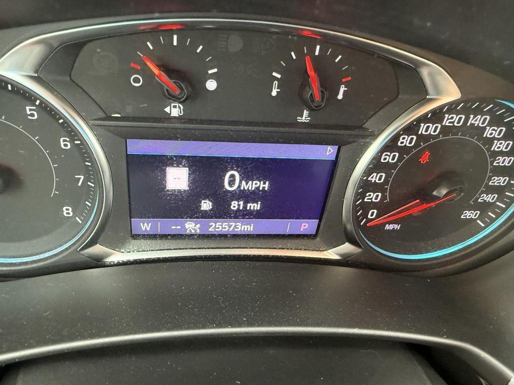 used 2022 Chevrolet Equinox car, priced at $22,999