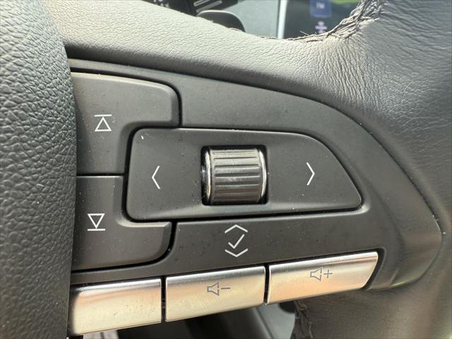 used 2023 Cadillac XT4 car, priced at $28,699
