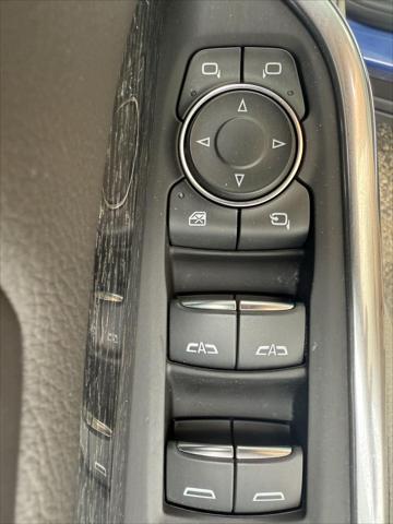 used 2023 Cadillac XT4 car, priced at $28,699