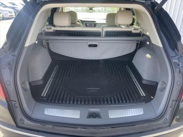 used 2023 Cadillac XT5 car, priced at $41,899