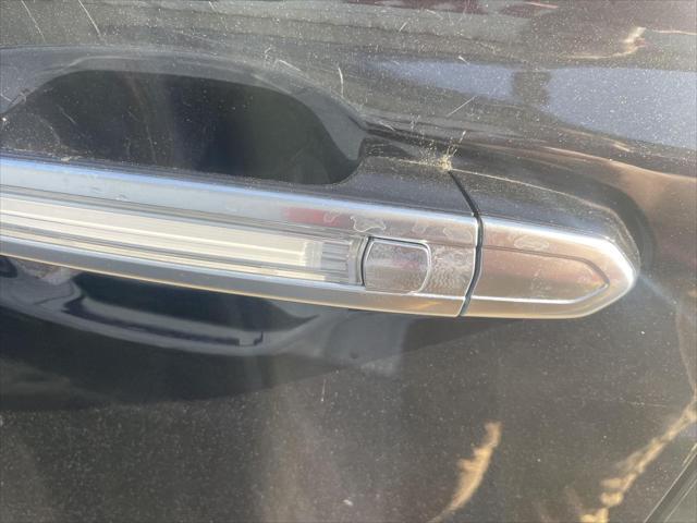 used 2023 Cadillac XT5 car, priced at $41,899