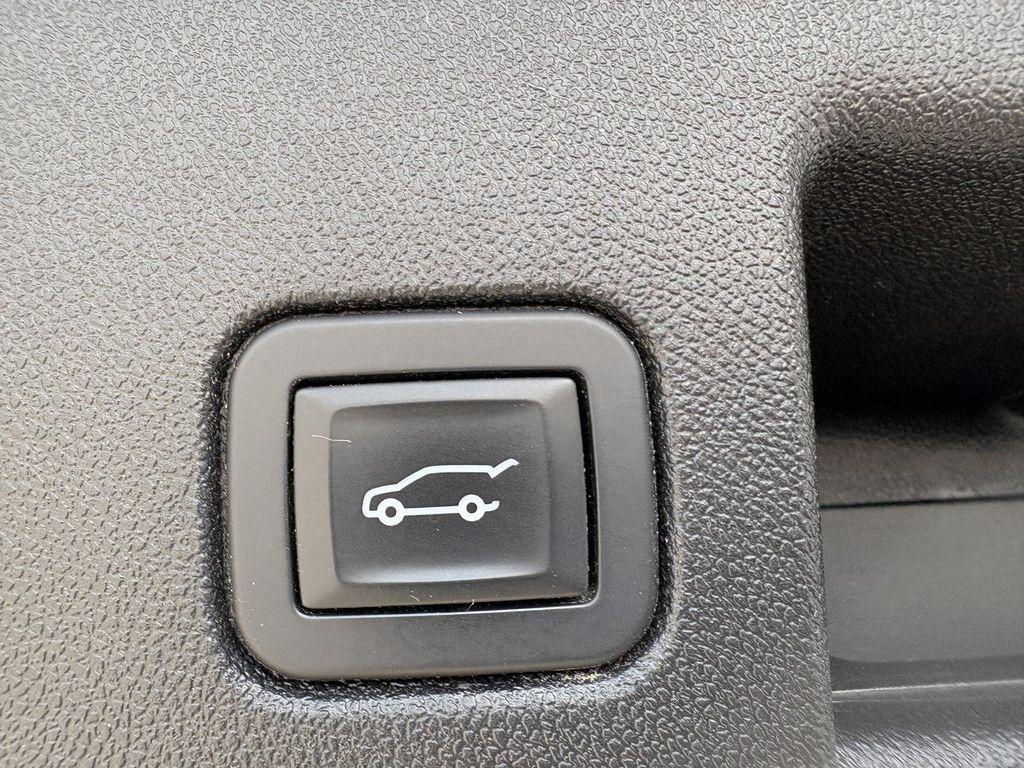 used 2019 Chevrolet Equinox car, priced at $15,990