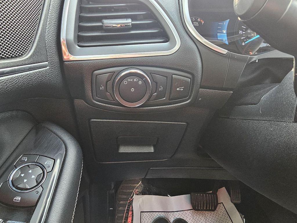 used 2018 Ford Edge car, priced at $12,990