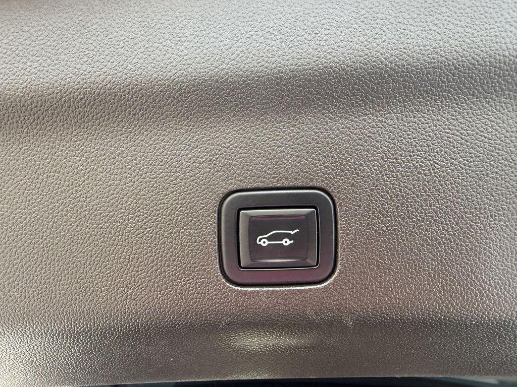 used 2021 Chevrolet Tahoe car, priced at $34,999