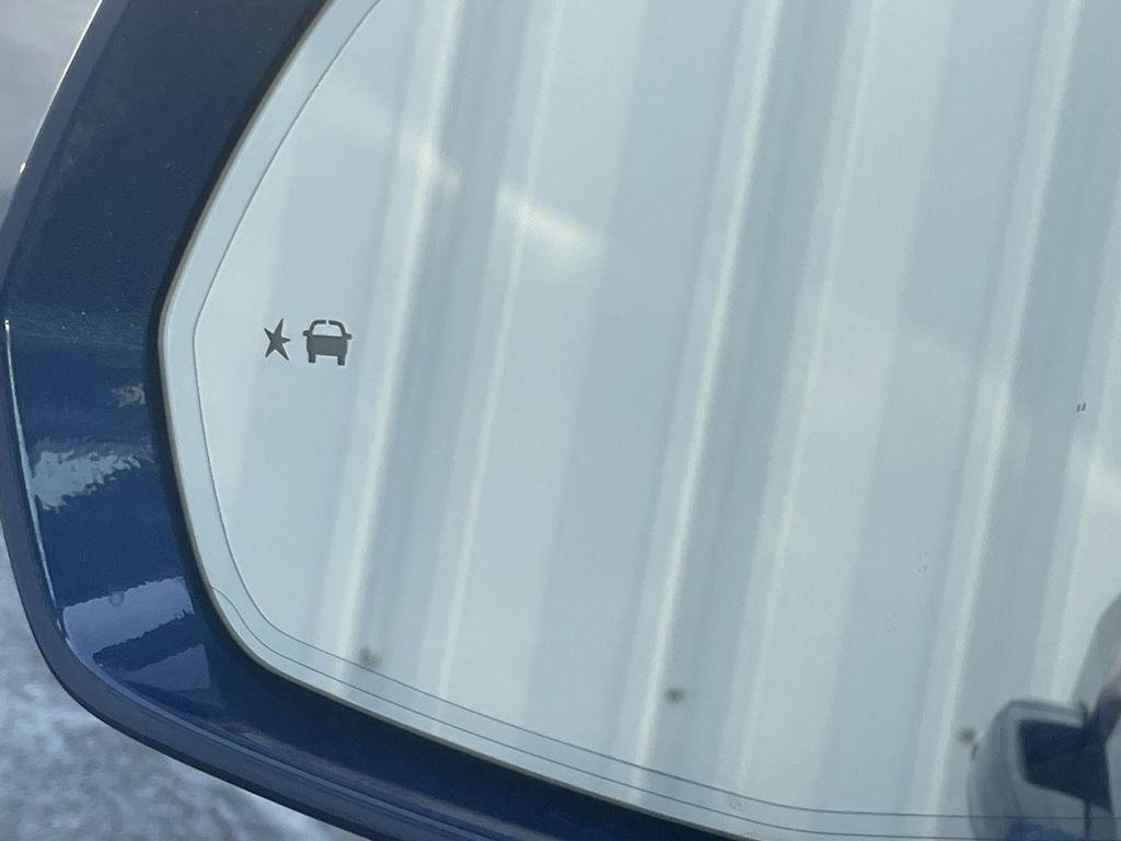 used 2021 Cadillac XT4 car, priced at $25,859