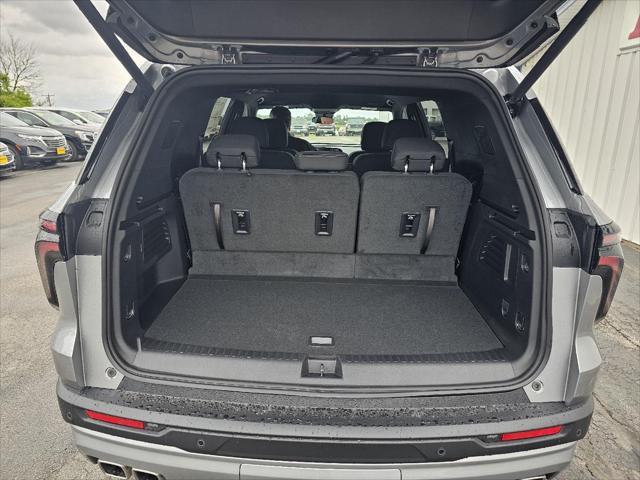 new 2025 Chevrolet Traverse car, priced at $44,195