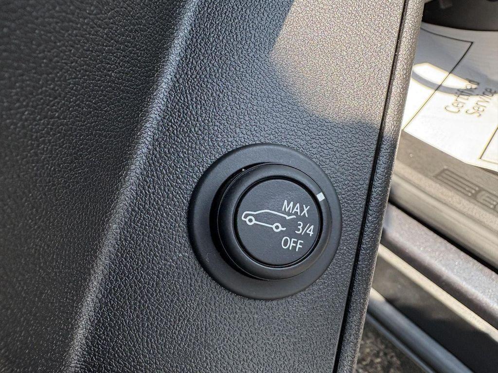 used 2022 Chevrolet Equinox car, priced at $19,399