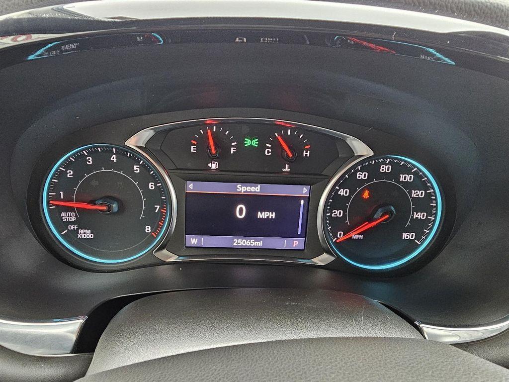 used 2022 Chevrolet Traverse car, priced at $32,399