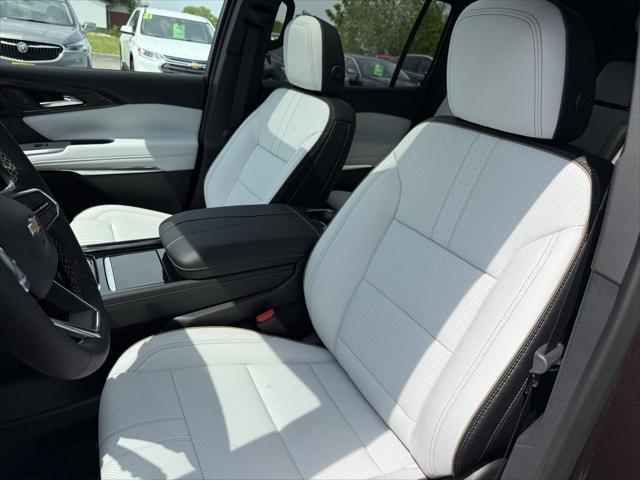 new 2025 Chevrolet Traverse car, priced at $59,145