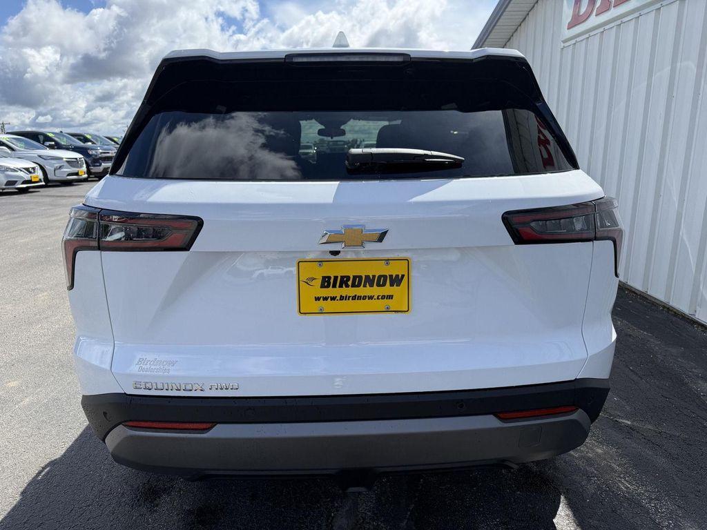 new 2026 Chevrolet Equinox car, priced at $34,045
